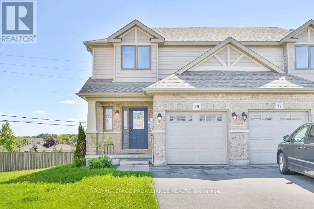 35 Mountain Ash Drive, Belleville, Ontario  K8N 0E3 - Photo 2 - X12162757