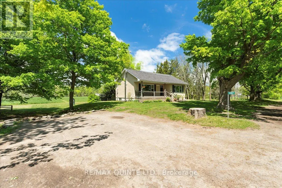 247 Mckinley Crossroad Road, Prince Edward County, Ontario  K0K 2T0 - Photo 3 - X12162940