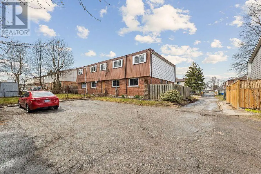 361 Linden Street, Oshawa, Ontario  L1H 6R6 - Photo 2 - E12163349