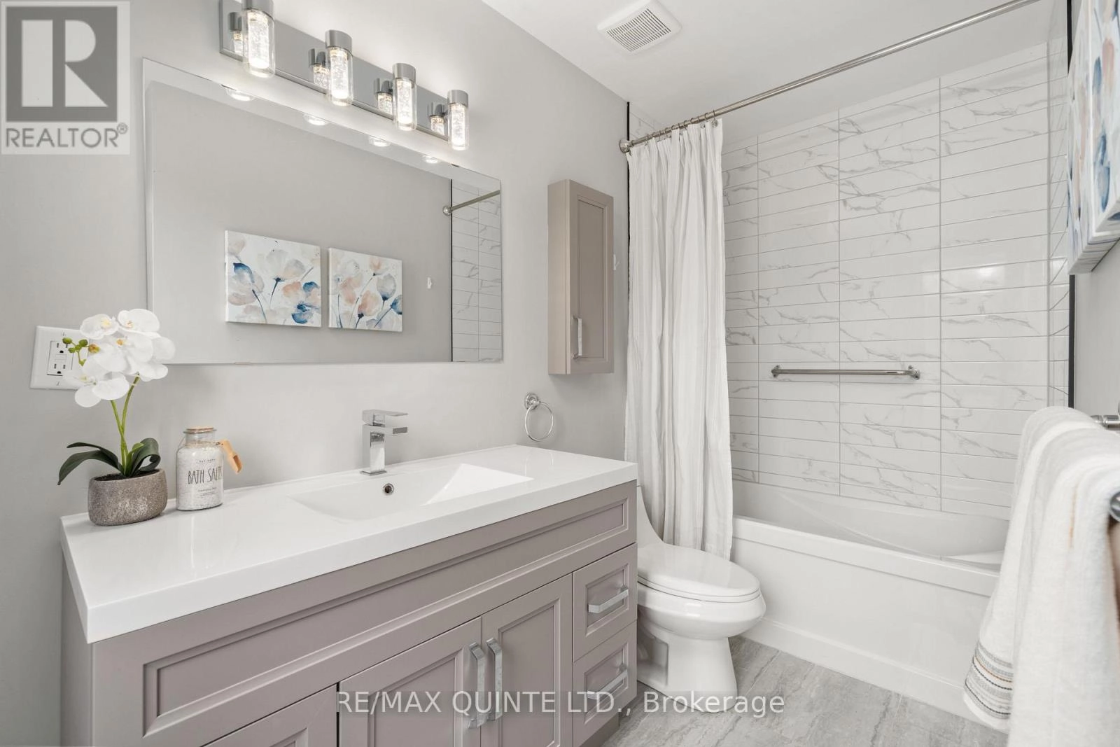 94 Cloverleaf Drive, Belleville, Ontario K8N 4Z5 - Photo 15 - X12163990