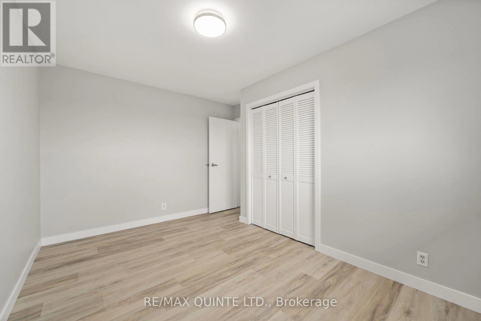 94 Cloverleaf Drive, Belleville, Ontario K8N 4Z5 - Photo 18 - X12163990