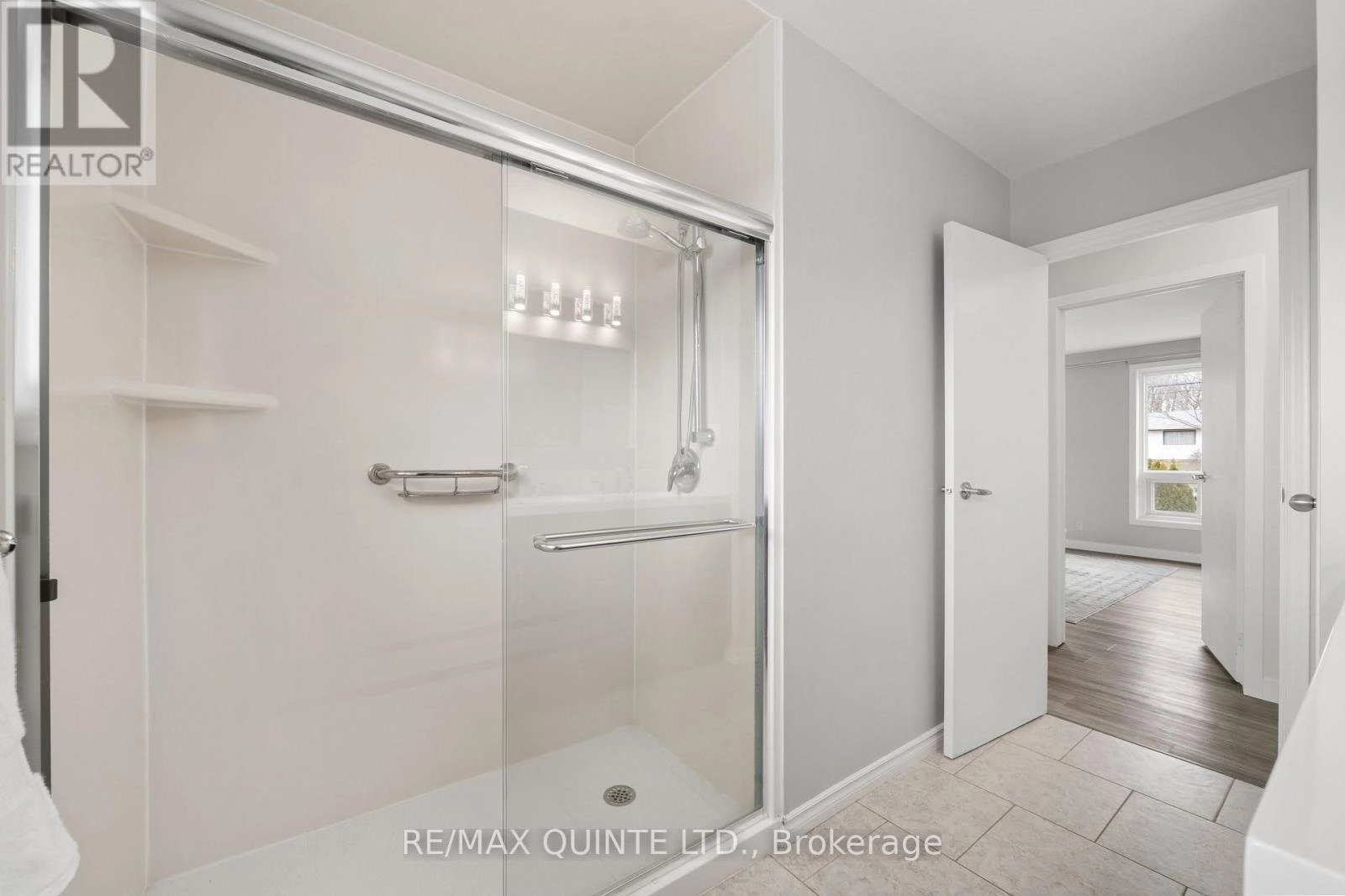 94 Cloverleaf Drive, Belleville, Ontario K8N 4Z5 - Photo 20 - X12163990