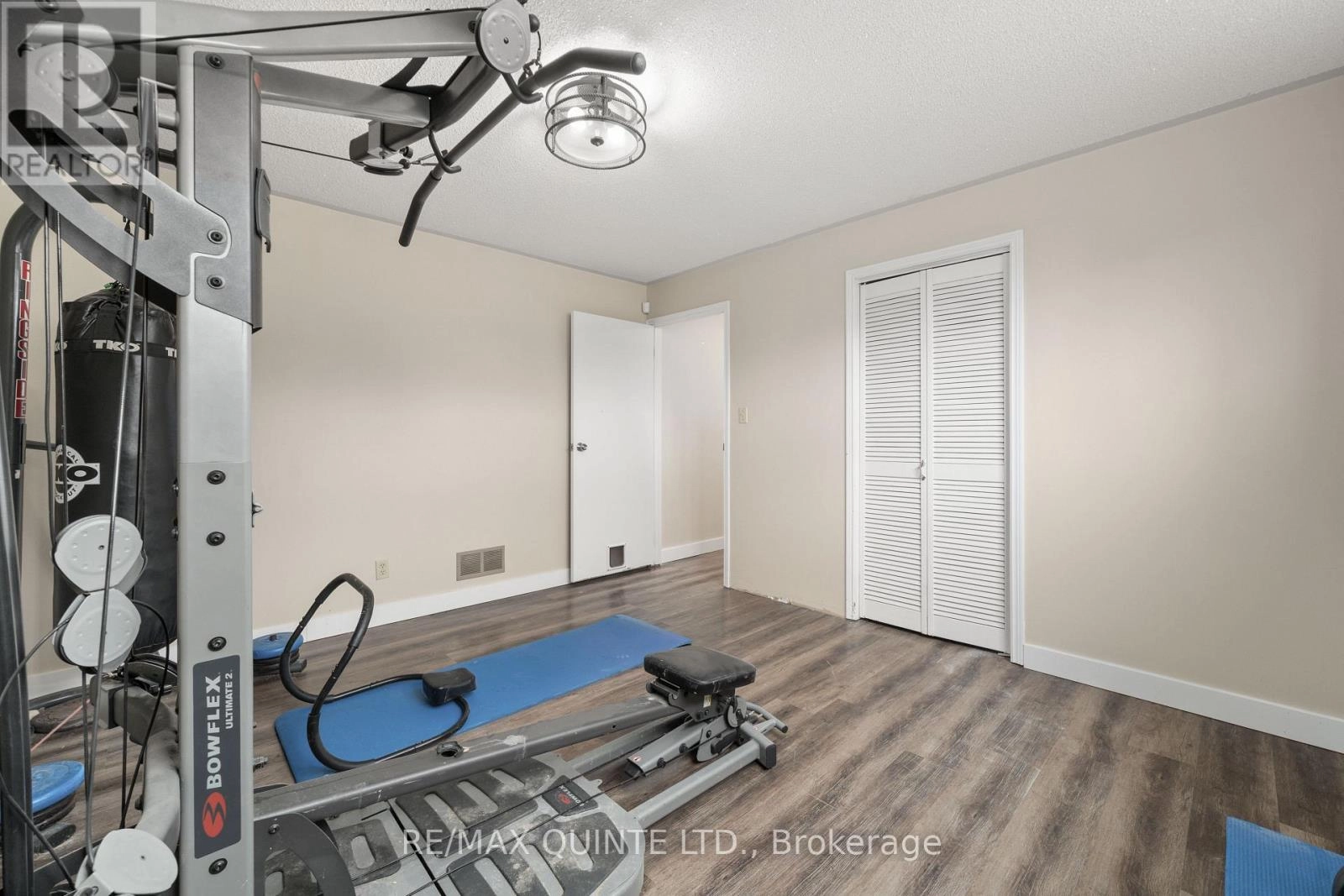 94 Cloverleaf Drive, Belleville, Ontario K8N 4Z5 - Photo 29 - X12163990