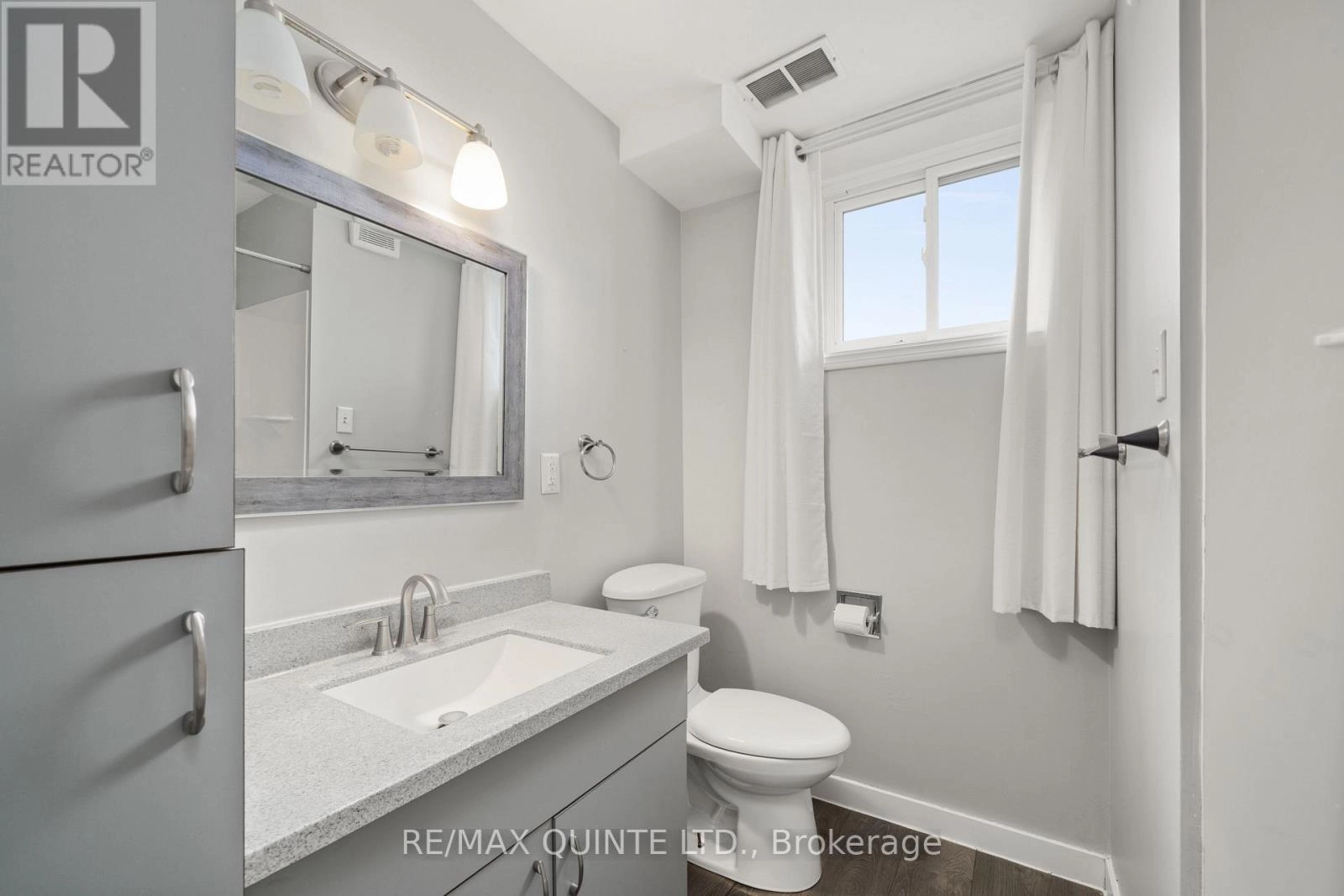 94 Cloverleaf Drive, Belleville, Ontario K8N 4Z5 - Photo 32 - X12163990