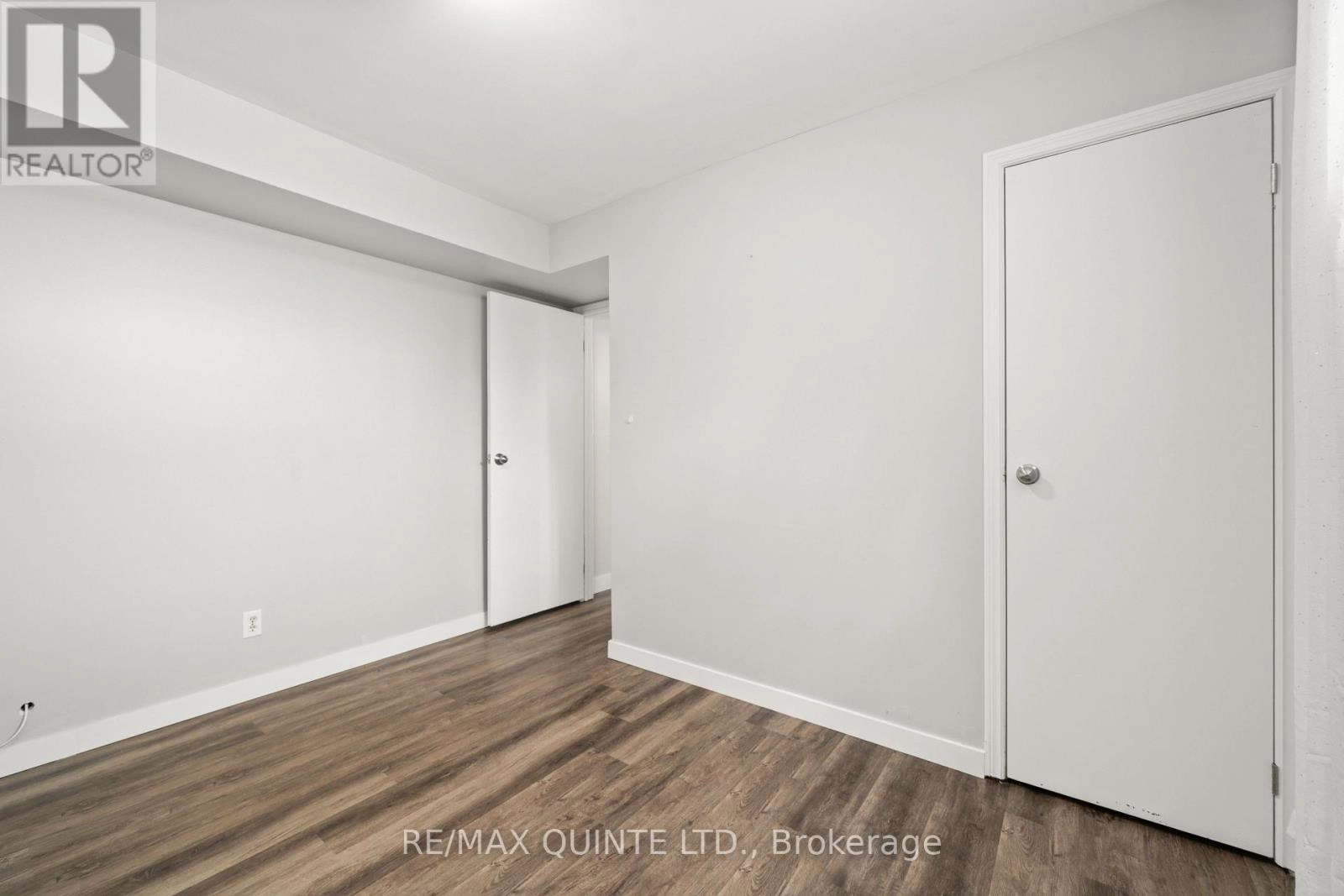 94 Cloverleaf Drive, Belleville, Ontario K8N 4Z5 - Photo 35 - X12163990