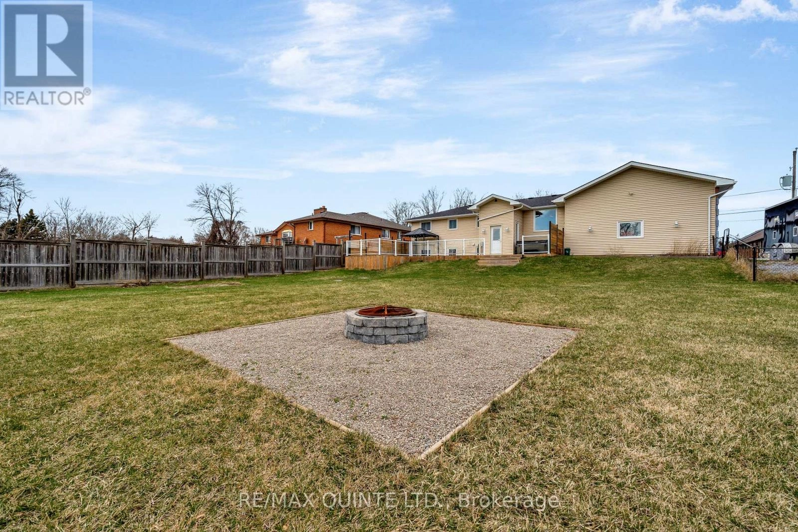 94 Cloverleaf Drive, Belleville, Ontario K8N 4Z5 - Photo 44 - X12163990