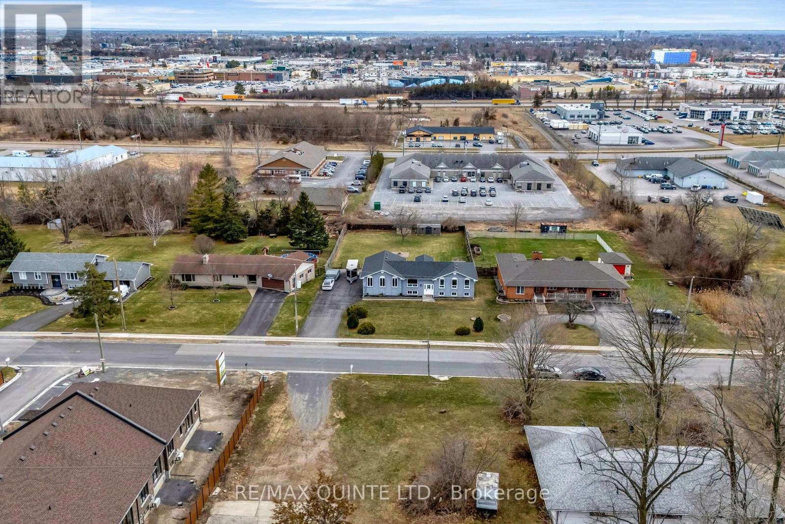 94 Cloverleaf Drive, Belleville, Ontario K8N 4Z5 - Photo 47 - X12163990