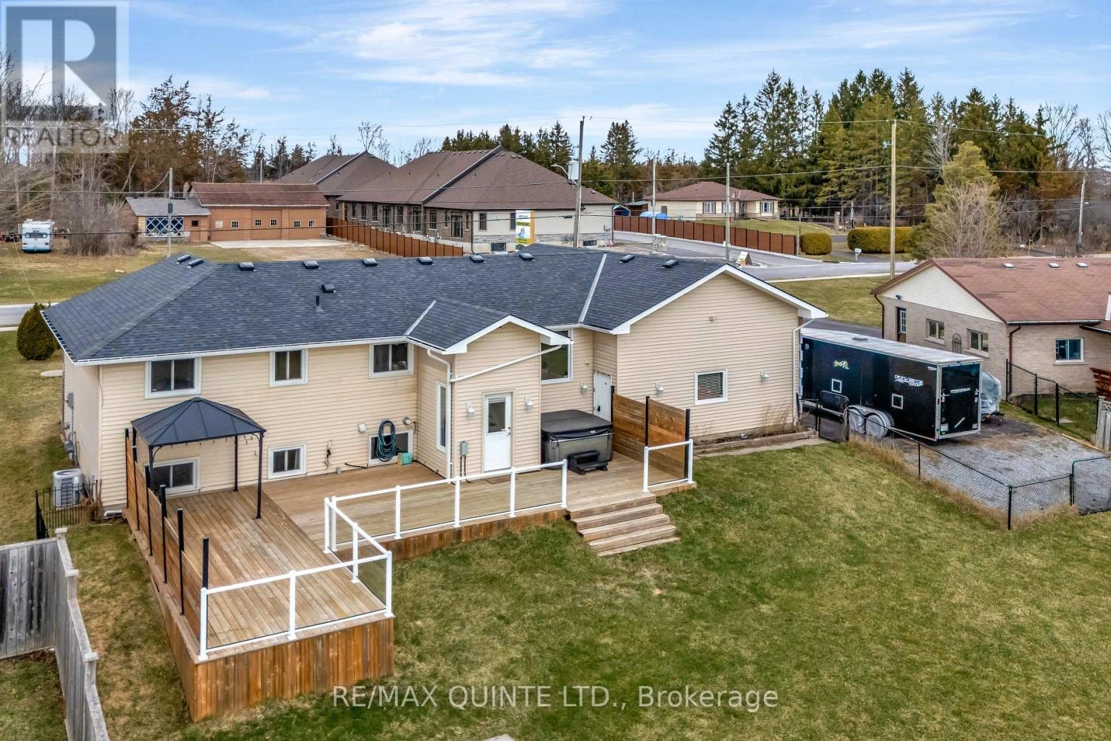 94 Cloverleaf Drive, Belleville, Ontario K8N 4Z5 - Photo 49 - X12163990