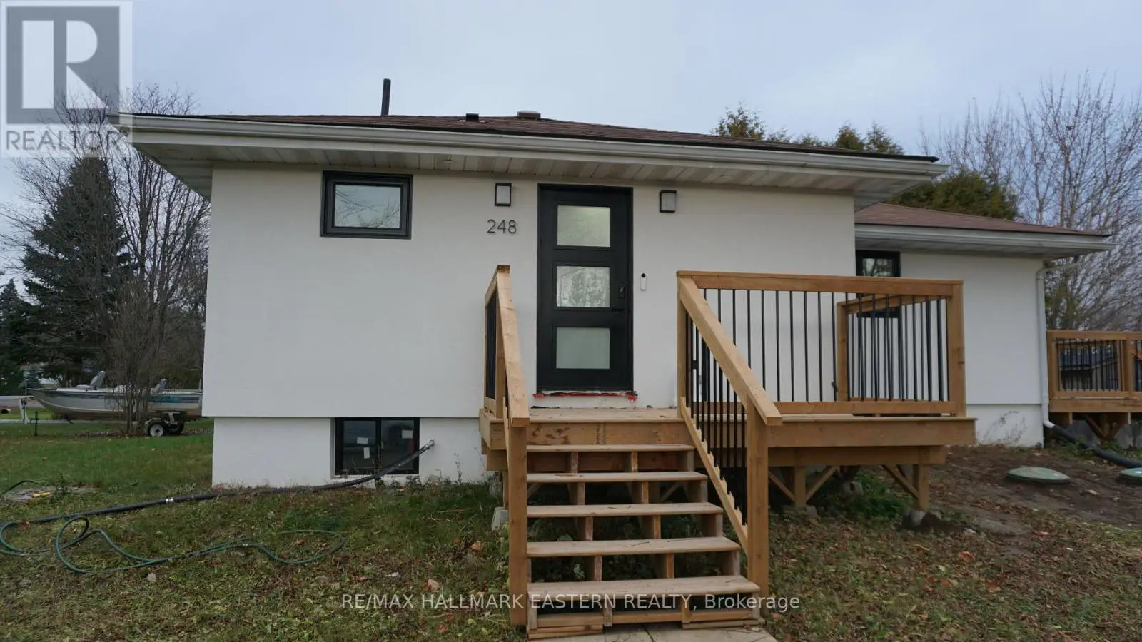 248 Crosby Drive, Kawartha Lakes, Ontario  K0M 1A0 - Photo 1 - X12137668