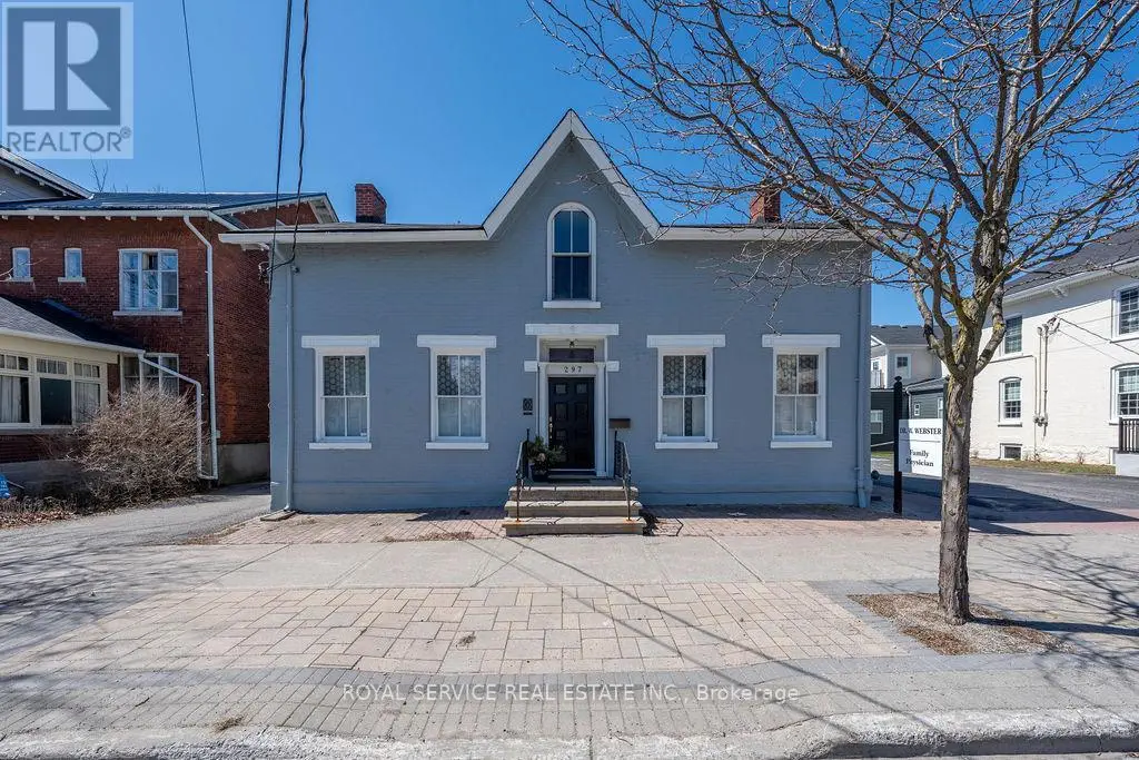 297 Division Street, Cobourg, Ontario  K9A 3R2 - Photo 1 - X12164391
