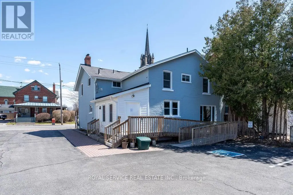 297 Division Street, Cobourg, Ontario  K9A 3R2 - Photo 3 - X12164391