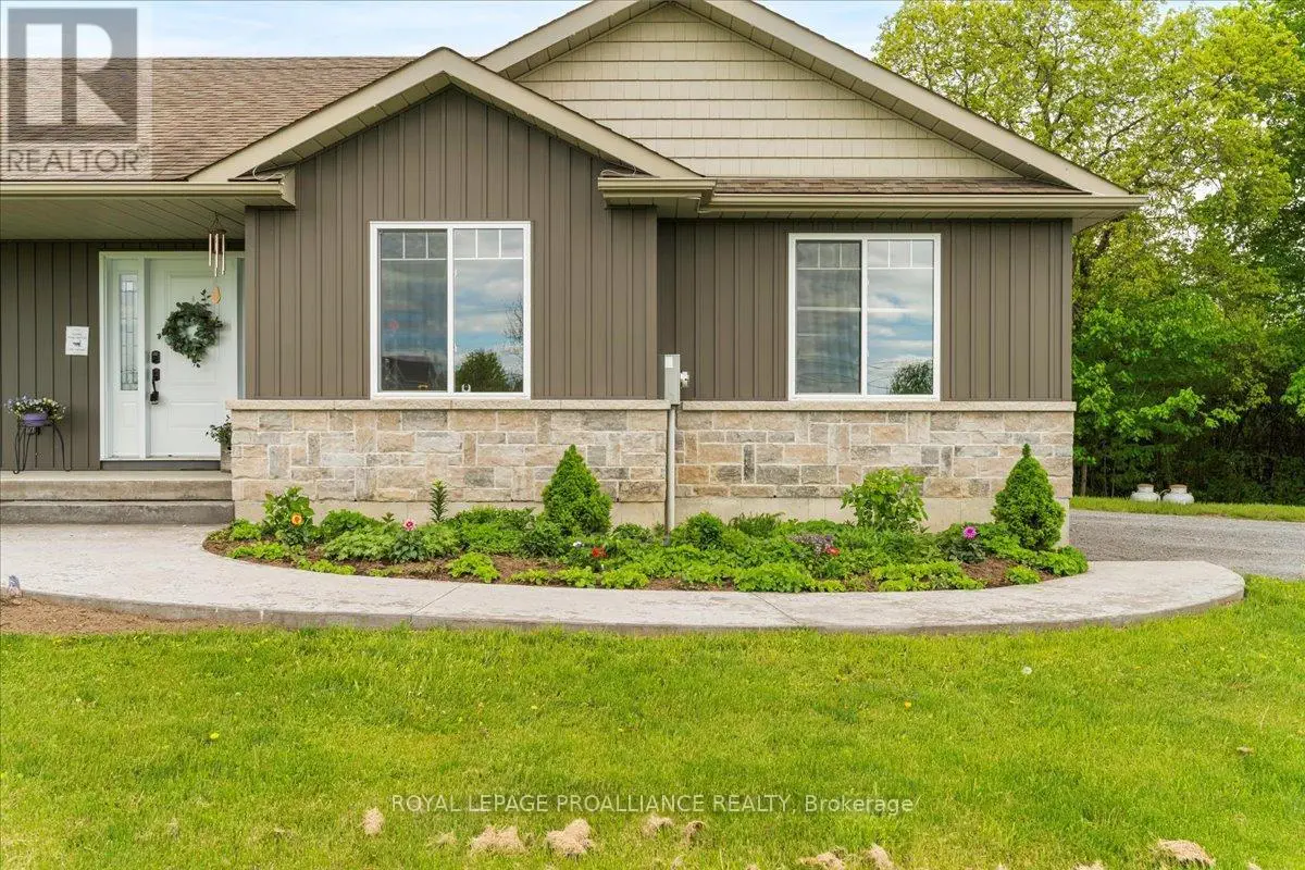 1602 Casey Road, Belleville, Ontario  K8N 4Z6 - Photo 2 - X11993271