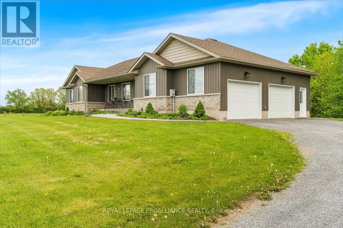1602 Casey Road, Belleville, Ontario  K8N 4Z6 - Photo 3 - X11993271