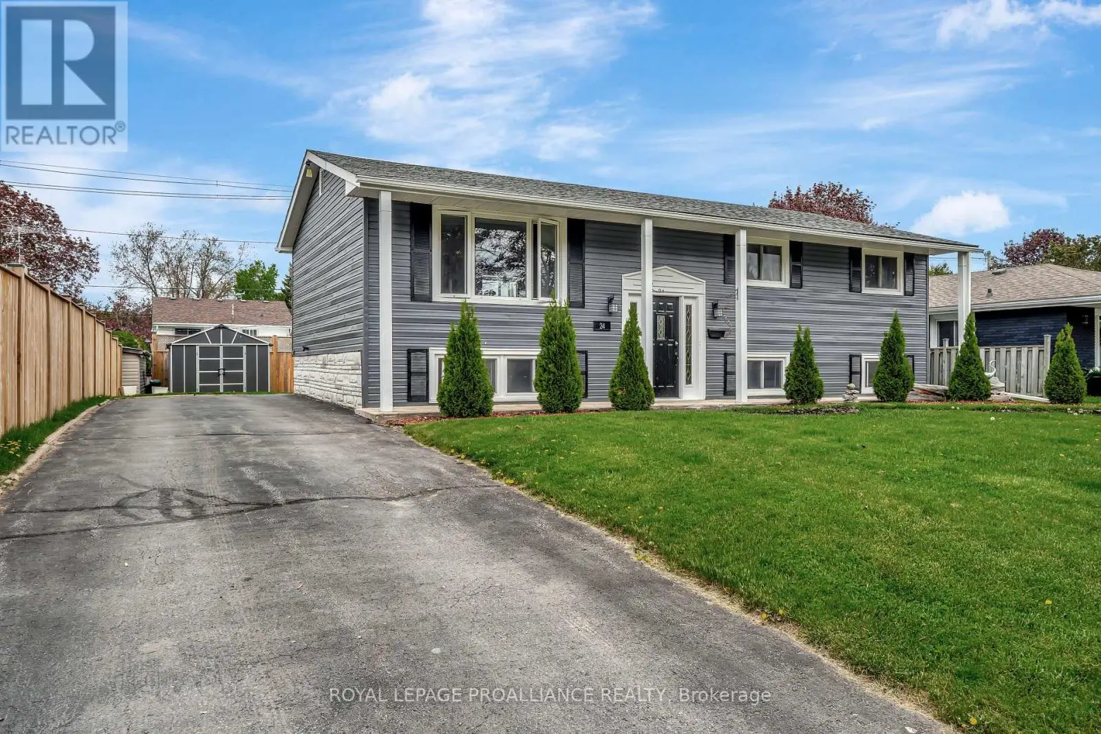 24 Edgeview Drive, Quinte West, Ontario  K8V 3G4 - Photo 1 - X12161540