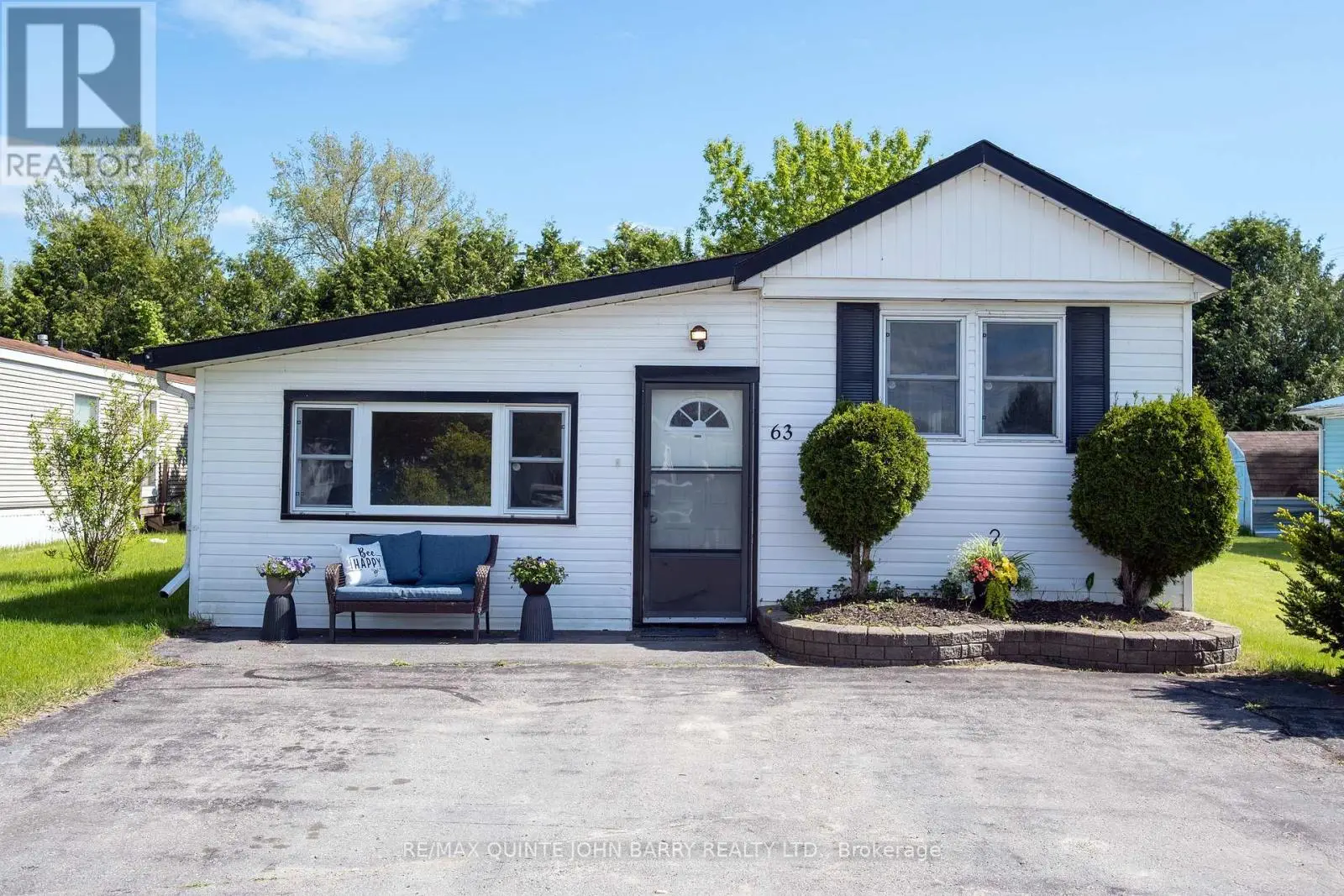 63-529 Old Highway 2, Quinte West, Ontario  K8V 5P5 - Photo 1 - X12165079