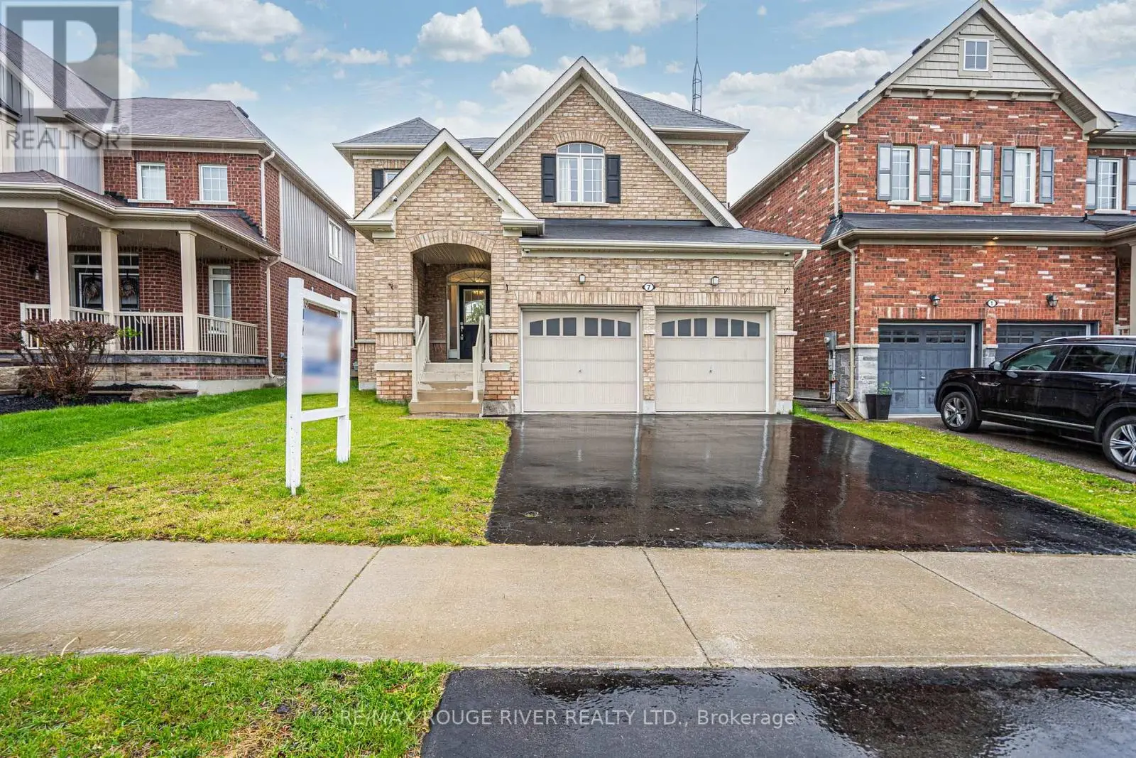 7 Edwin Carr Street, Clarington, Ontario  L1C 0R8 - Photo 1 - E12165742