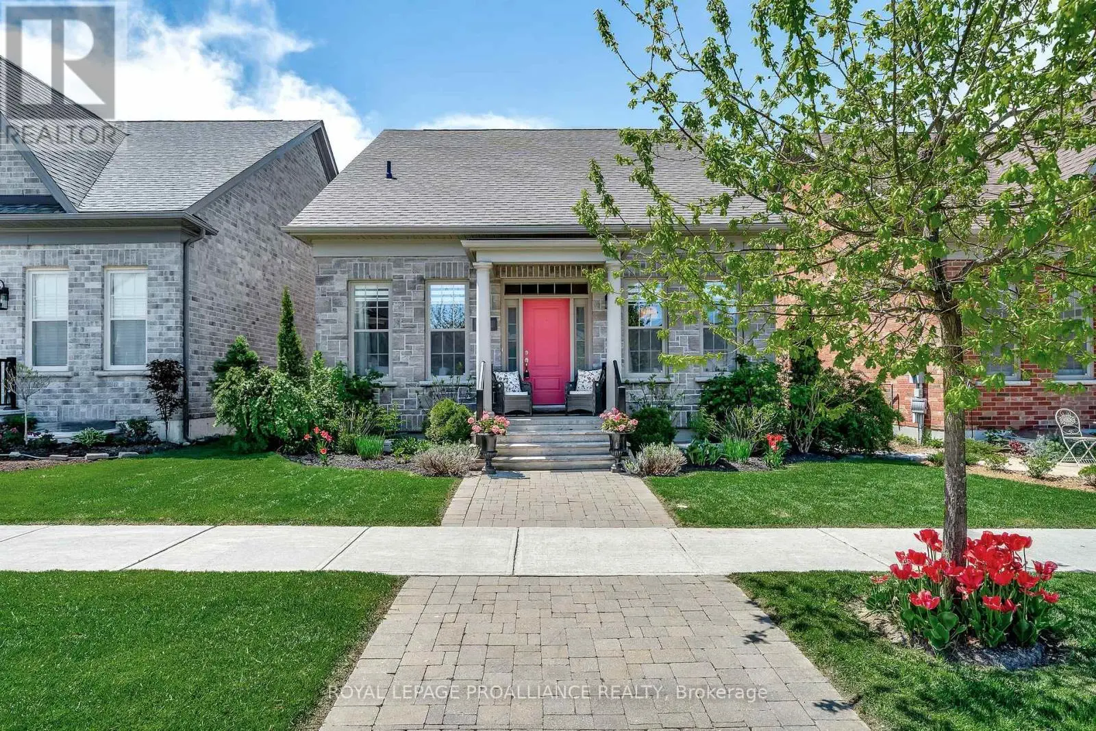 737 James Sweetman Avenue, Cobourg, Ontario  K9A 0K7 - Photo 1 - X12165539