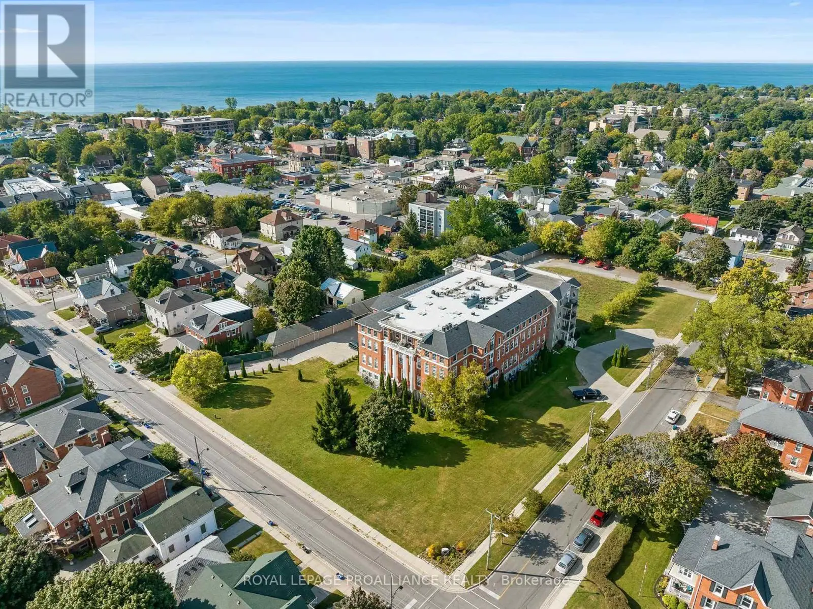 206 - 323 George Street, Cobourg, Ontario  K9A 3L9 - Photo 3 - X12165666