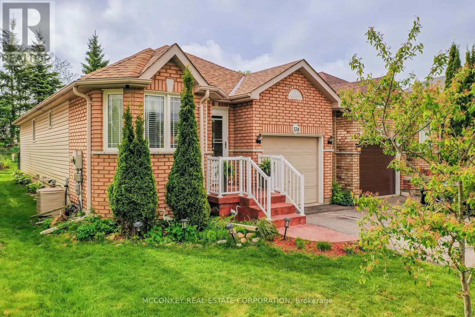 374 Spillsbury Drive, Peterborough West, Ontario  K9K 2N6 - Photo 2 - X12165714