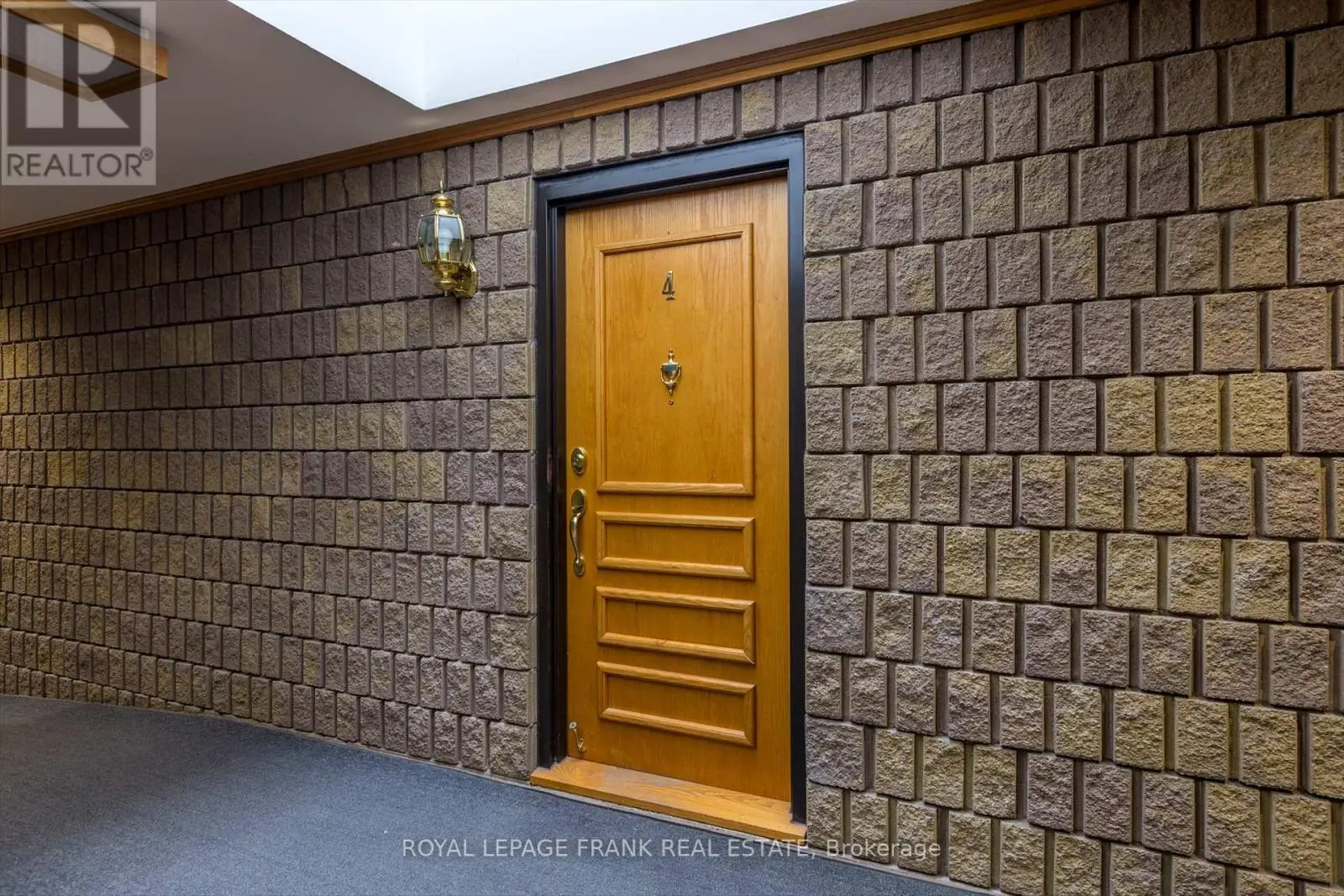 4 - 695 Whitaker Street, Peterborough East, Ontario  K9H 7K3 - Photo 3 - X12165691