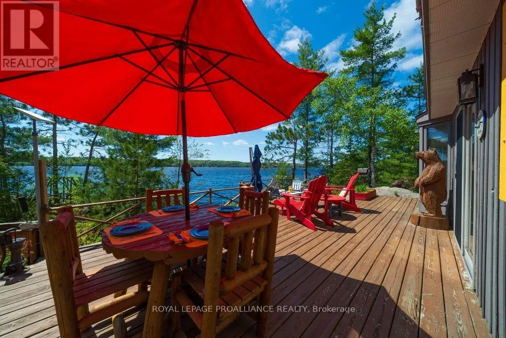 890 Mazinaw Lake, Addington Highlands, Ontario  K0H 1K0 - Photo 1 - X12165960