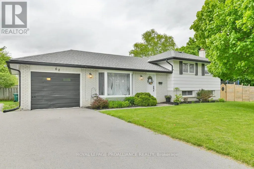 62 Village Drive, Belleville, Ontario  K8P 4L5 - Photo 1 - X12166074