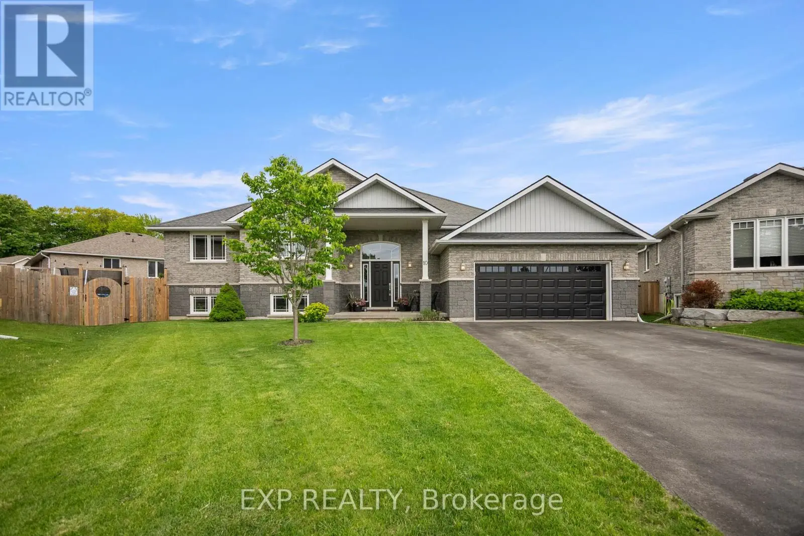 10 Spencer Court, Quinte West, Ontario  K8V 6X3 - Photo 1 - X12166822