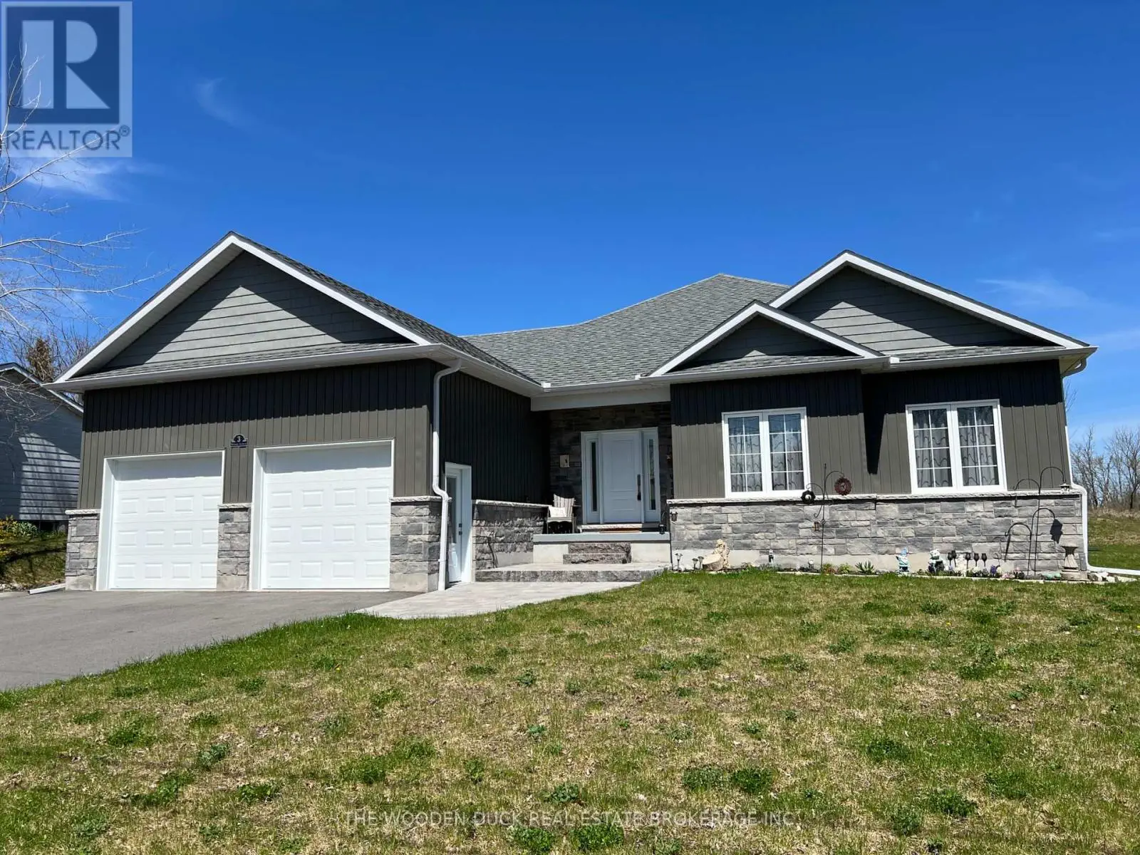 3 Mclean Avenue, Havelock-Belmont-Methuen, Ontario  K0L 1Z0 - Photo 1 - X12168029