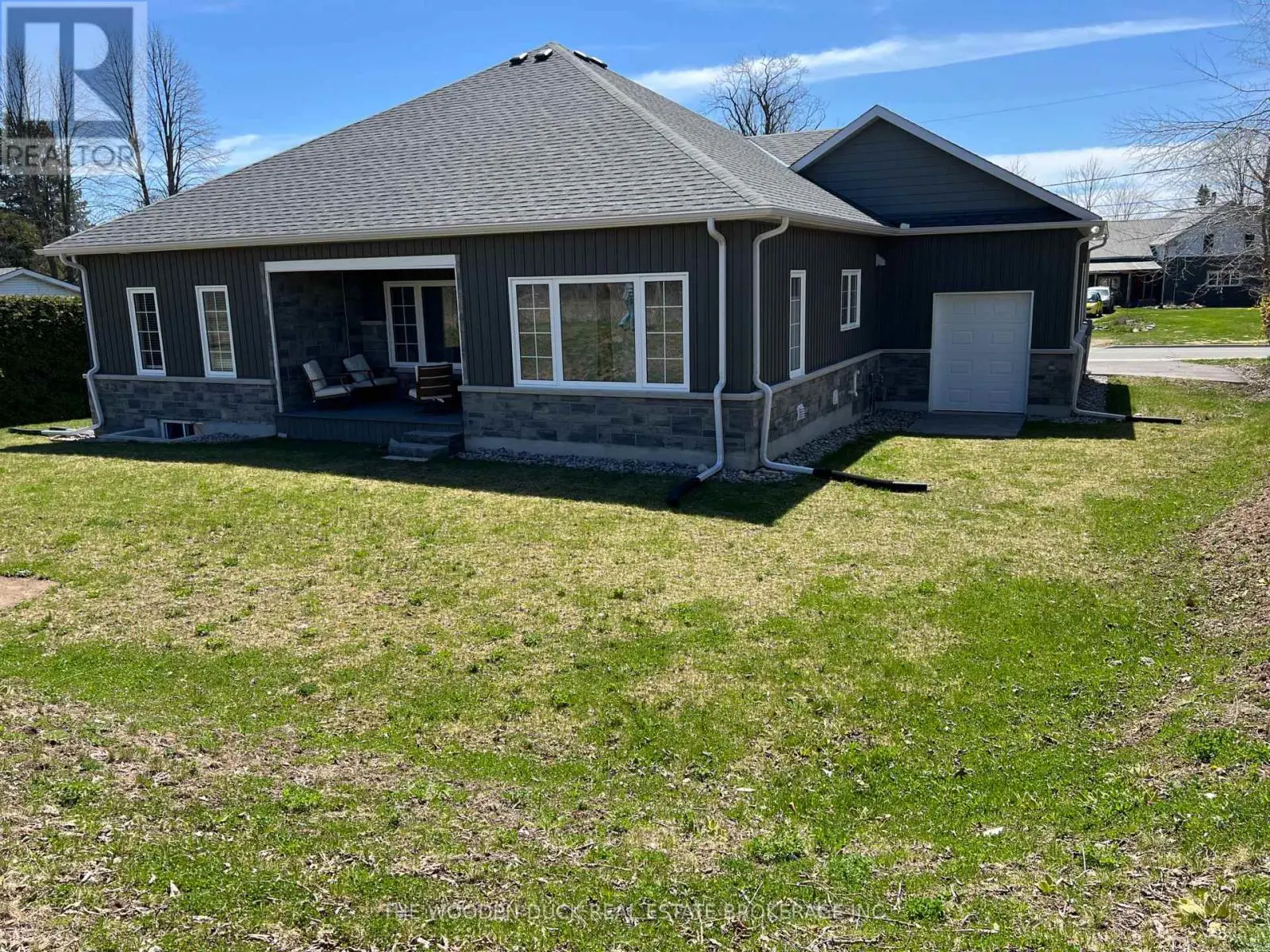 3 Mclean Avenue, Havelock-Belmont-Methuen, Ontario  K0L 1Z0 - Photo 2 - X12168029