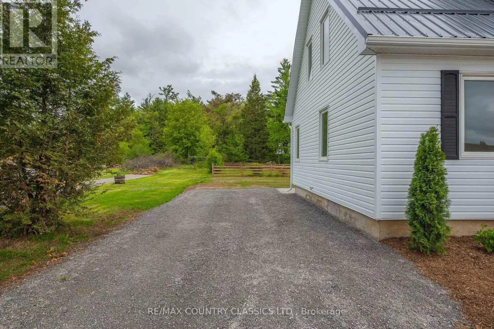 144 County Rd 504, North Kawartha, Ontario  K0L 1A0 - Photo 2 - X12168184