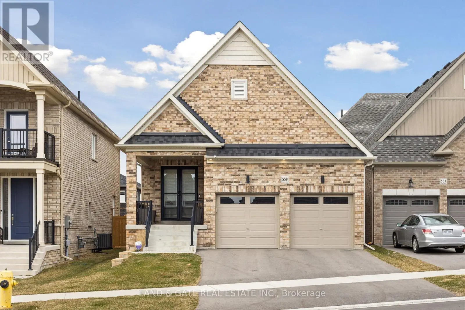 559 Askew Court, Oshawa, Ontario  L1H 0M3 - Photo 2 - E12153486