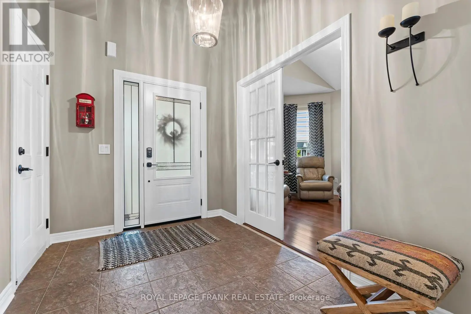 783 London Street, Cobourg, Ontario  K9A 5X9 - Photo 3 - X12168625