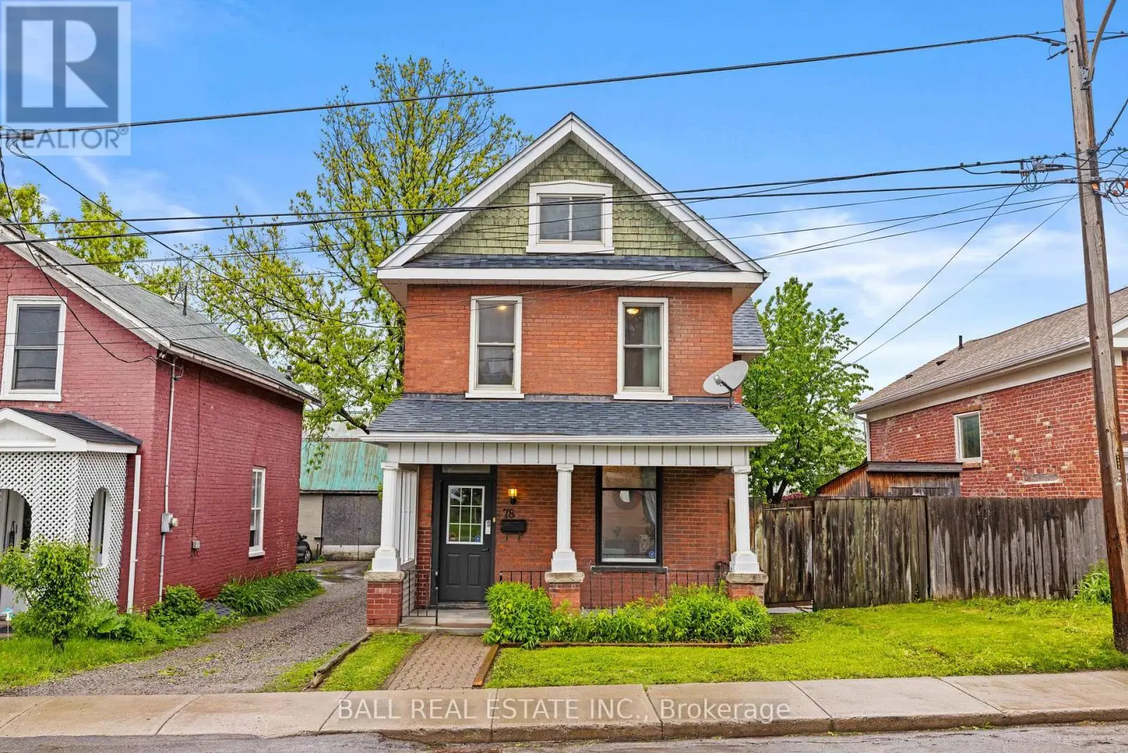 78 Mcdonnel Street, Peterborough Central, Ontario  K9H 2V7 - Photo 2 - X12168801