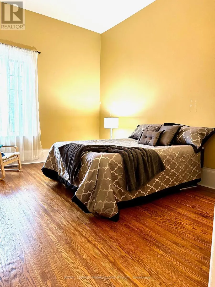 3 - 237 John Street E, Belleville, Ontario  K8N 3G2 - Photo 2 - X12169609