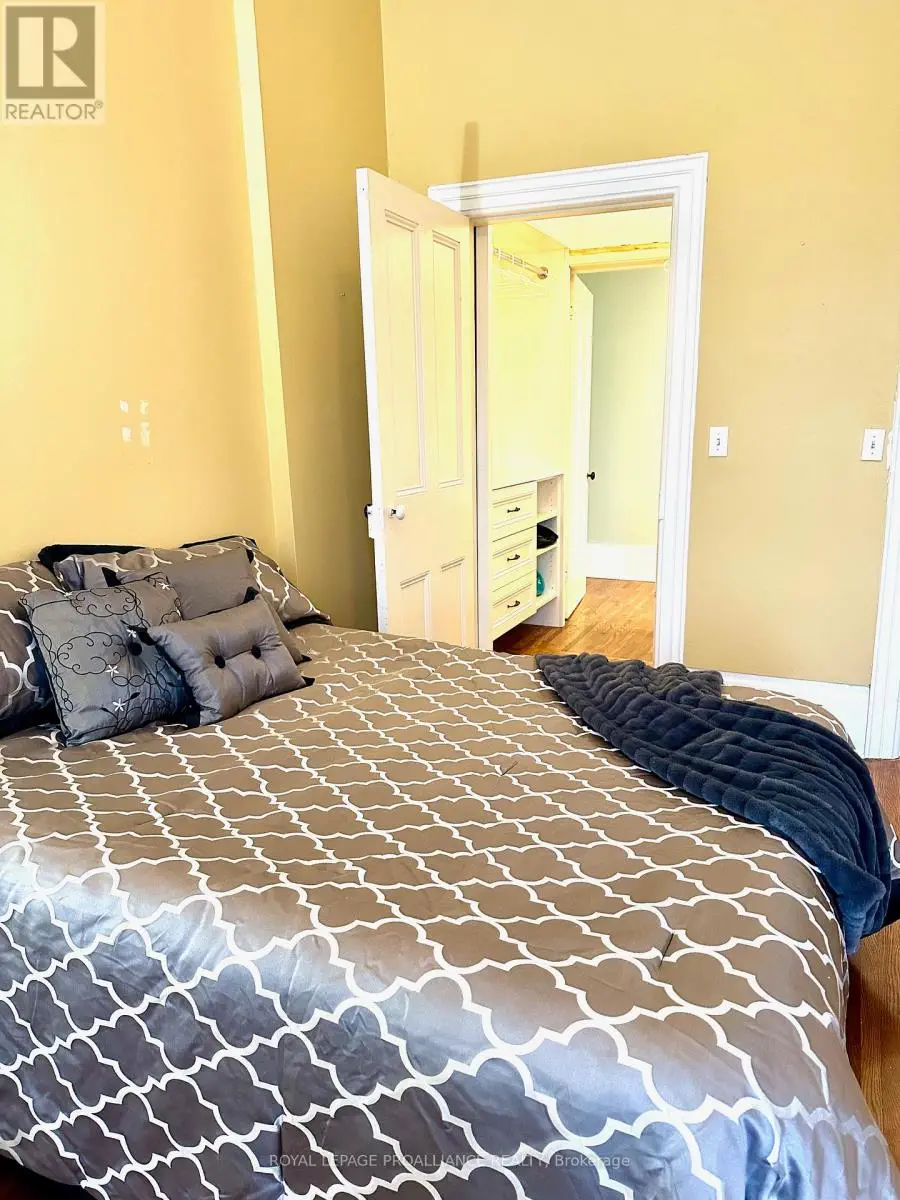 3 - 237 John Street E, Belleville, Ontario  K8N 3G2 - Photo 3 - X12169609