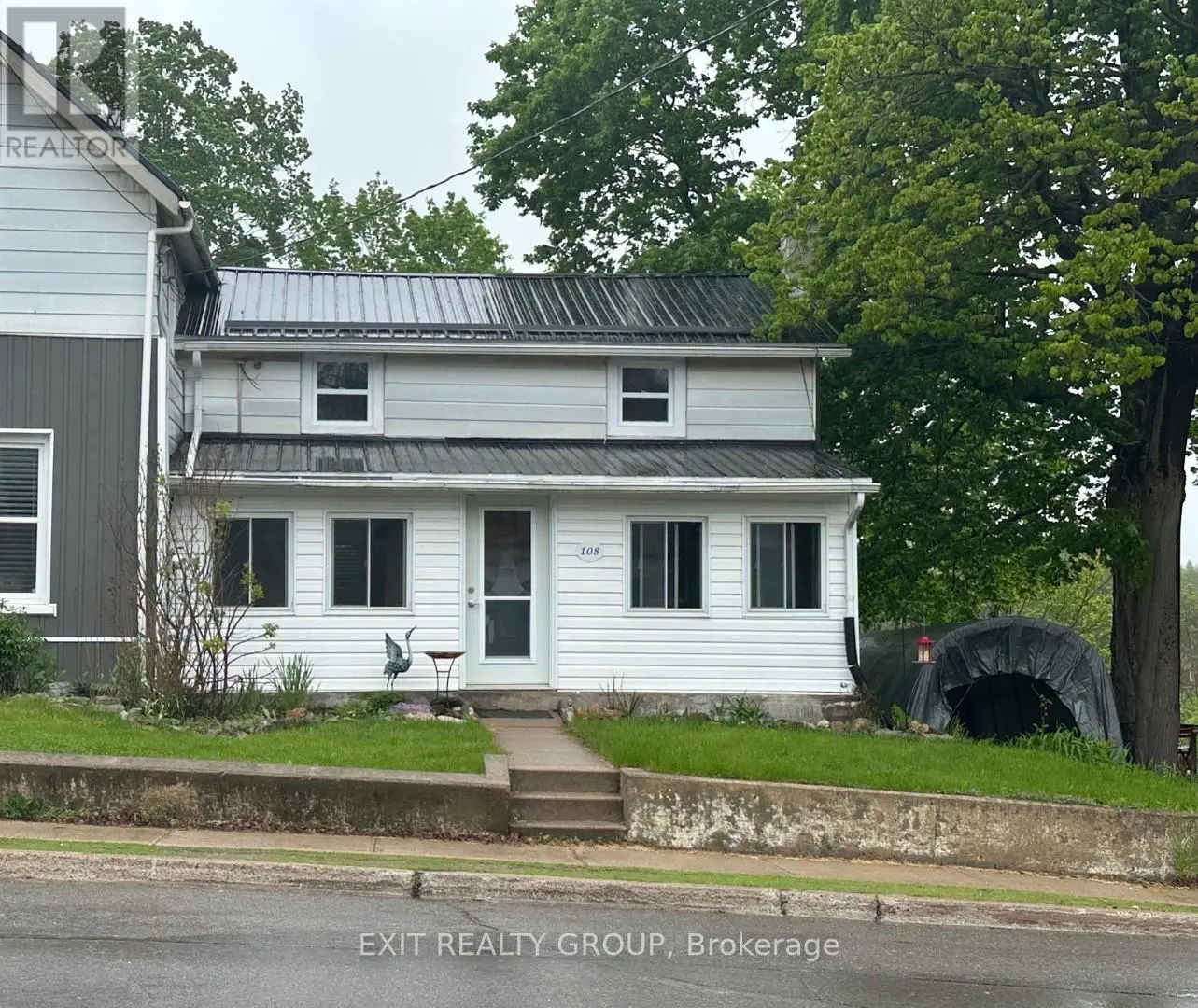 108 St Lawrence Street W, Madoc, Ontario  K0K 2K0 - Photo 2 - X12167204