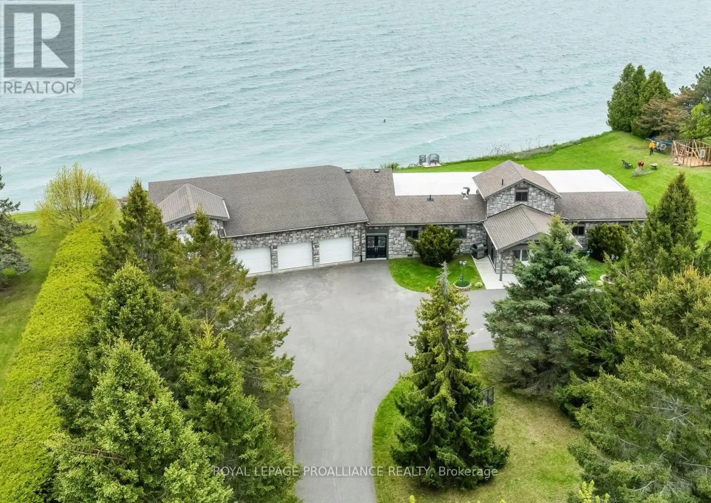 431 Victoria Beach Road, Cramahe, Ontario  K0K 1S0 - Photo 1 - X12170296