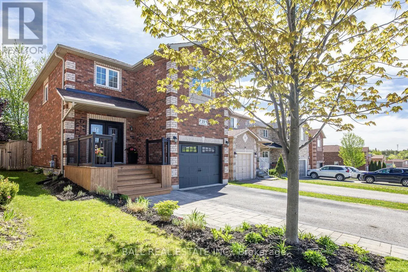23 Glenhill Drive, Barrie, Ontario  L4N 5X6 - Photo 3 - S12170362