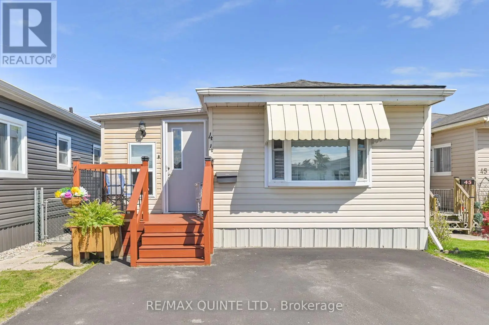 44 - 311 Dundas Street, Quinte West, Ontario  K8V 1M1 - Photo 2 - X12170346