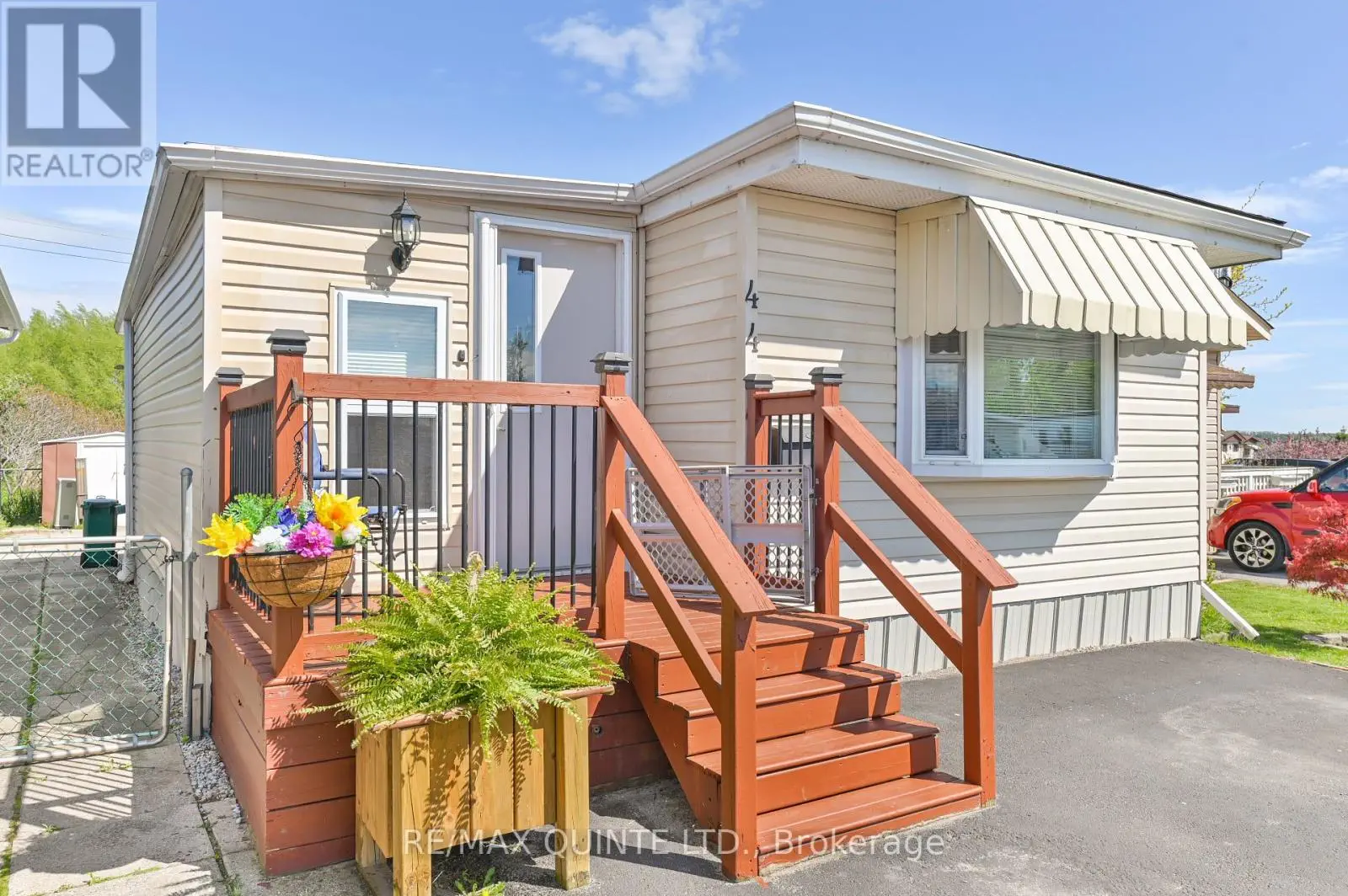 44 - 311 Dundas Street, Quinte West, Ontario  K8V 1M1 - Photo 3 - X12170346