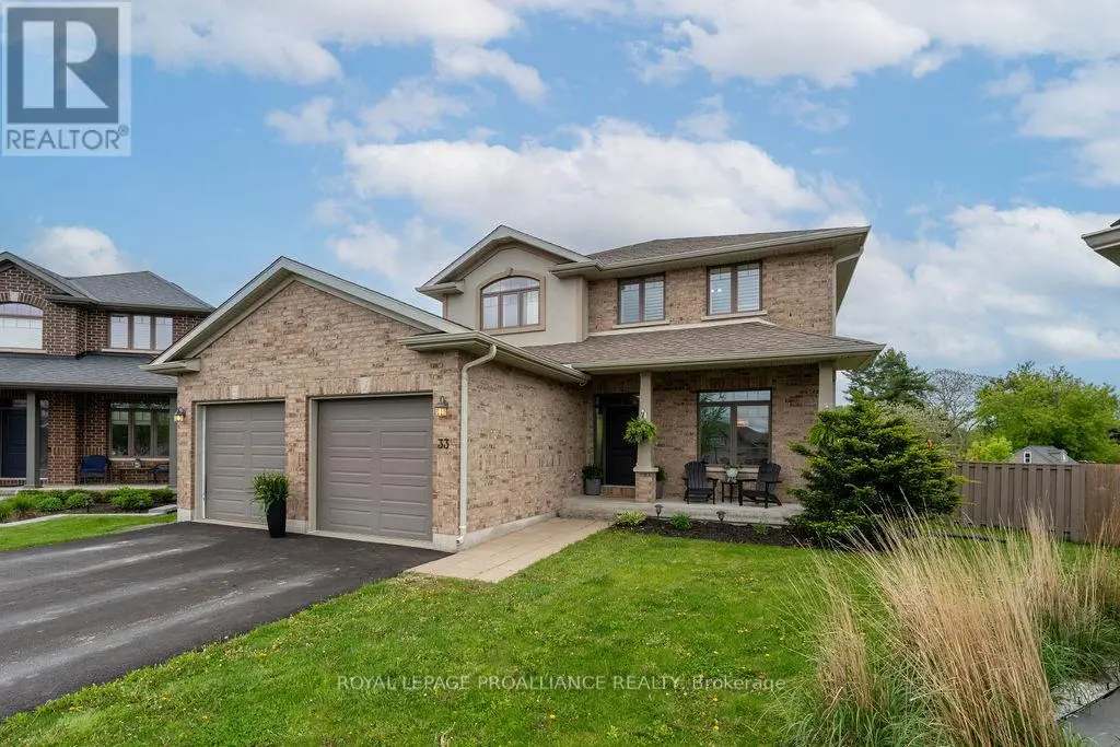 33 Butternut Court, Belleville, Ontario  K8P 0C5 - Photo 1 - X12170630