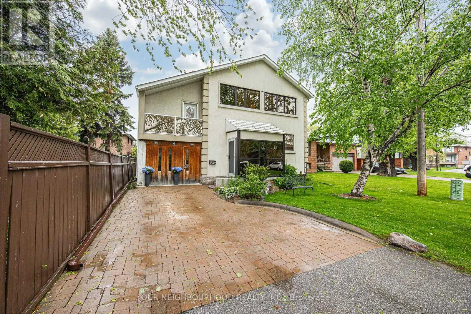 6 Enfield Avenue, Toronto, Ontario  M8W 1T7 - Photo 1 - W12170751
