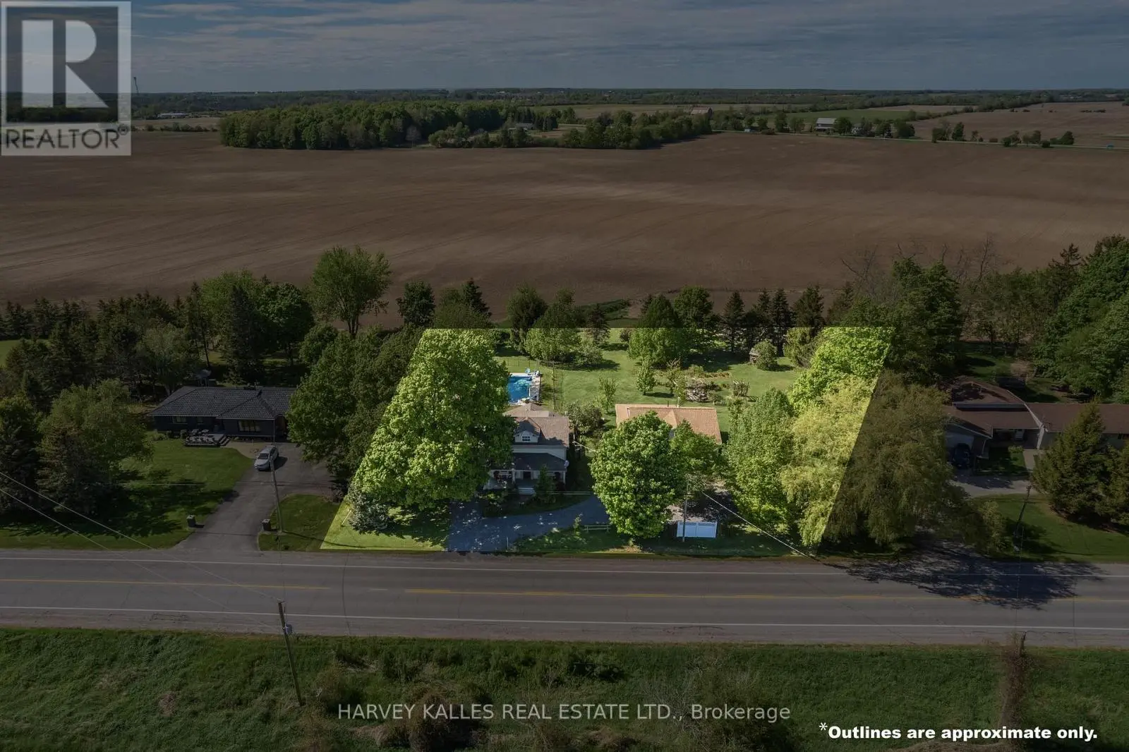 14782 Loyalist Parkway, Prince Edward County, Ontario  K0K 1G0 - Photo 2 - X12170758
