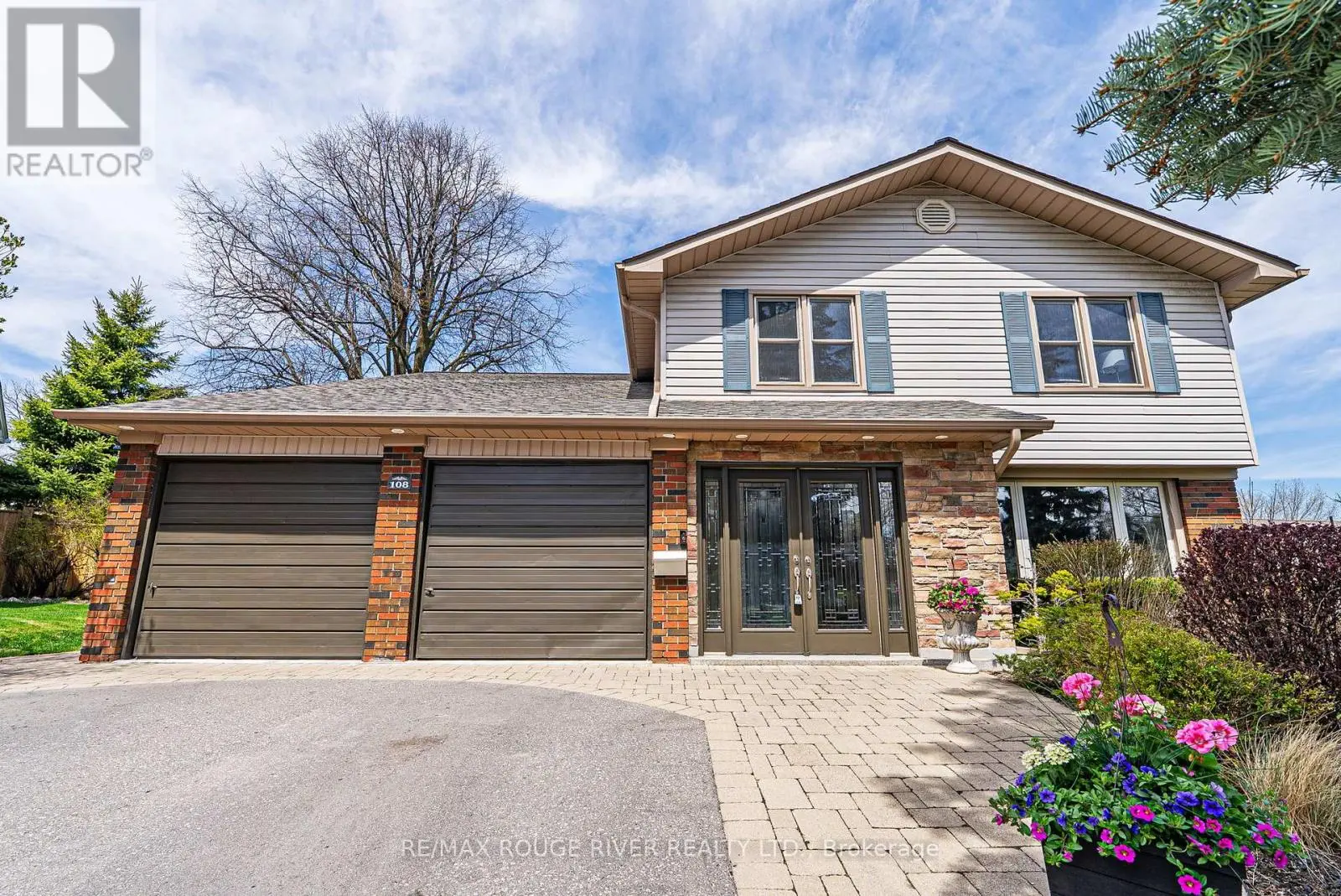 108 Orchard Court, Whitby, Ontario  L1N 1H4 - Photo 1 - E12170825