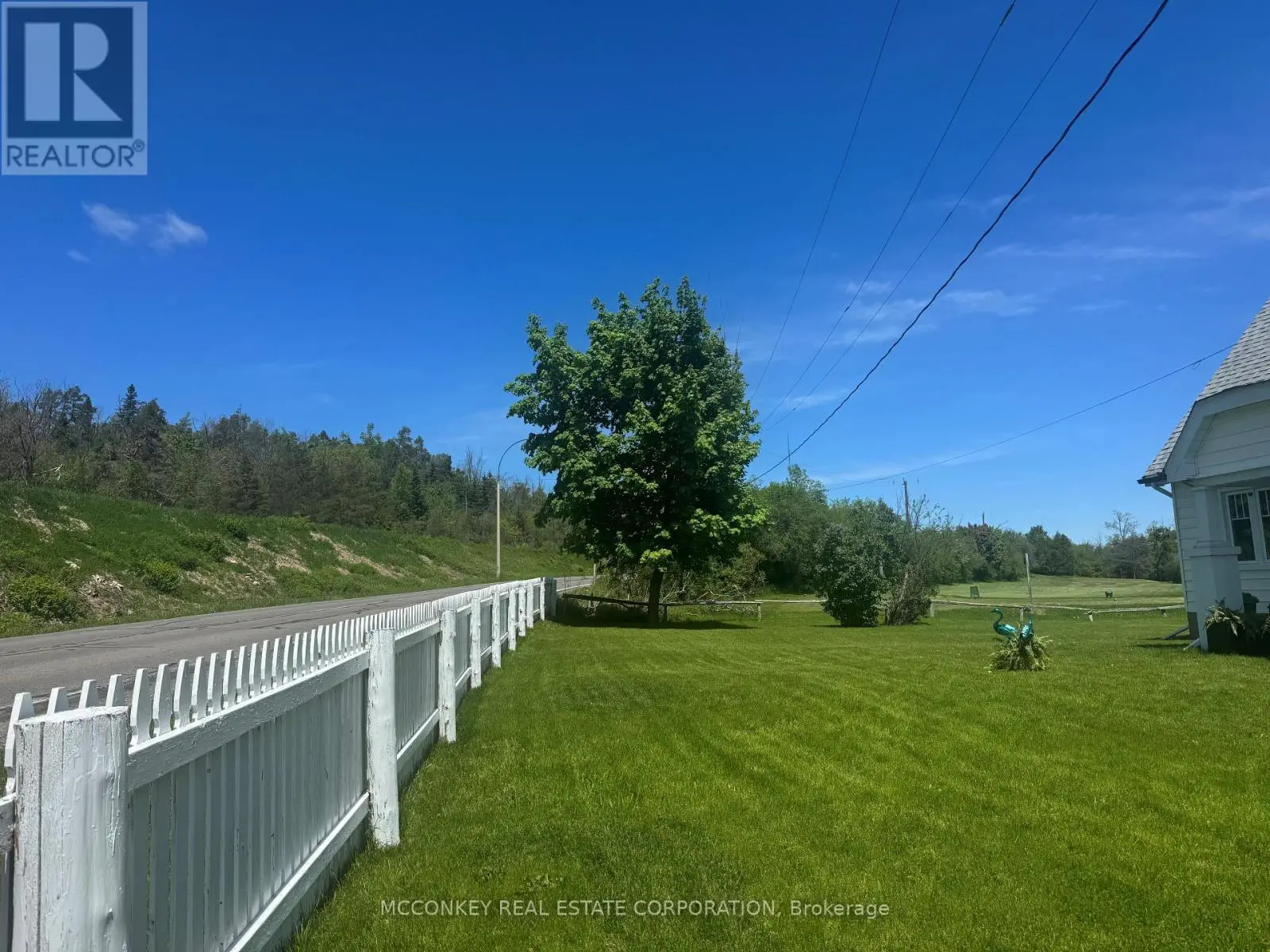 2450 Ashburnham Drive, Peterborough East, Ontario  K9H 0E9 - Photo 3 - X12162250