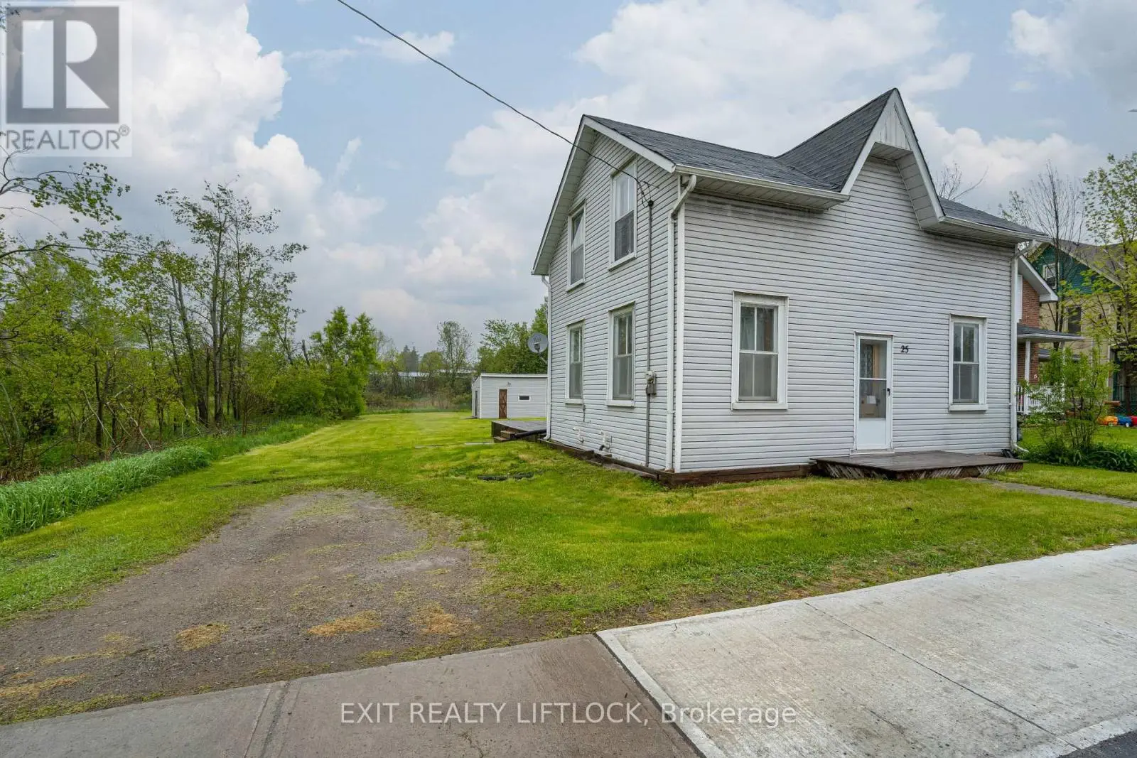 25 King Street W, Kawartha Lakes, Ontario  K0L 2W0 - Photo 1 - X12168332