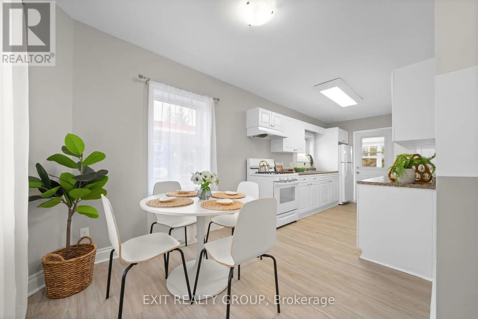 74 Front Street N, Trent Hills, Ontario  K0L 1L0 - Photo 3 - X12171393