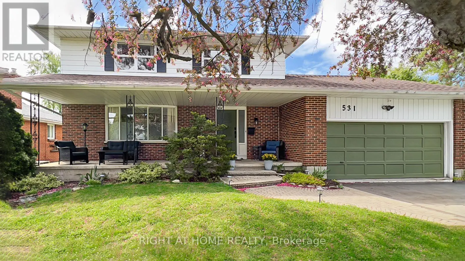 531 Victoria Avenue, Belleville, Ontario  K8N 2G6 - Photo 3 - X12171531