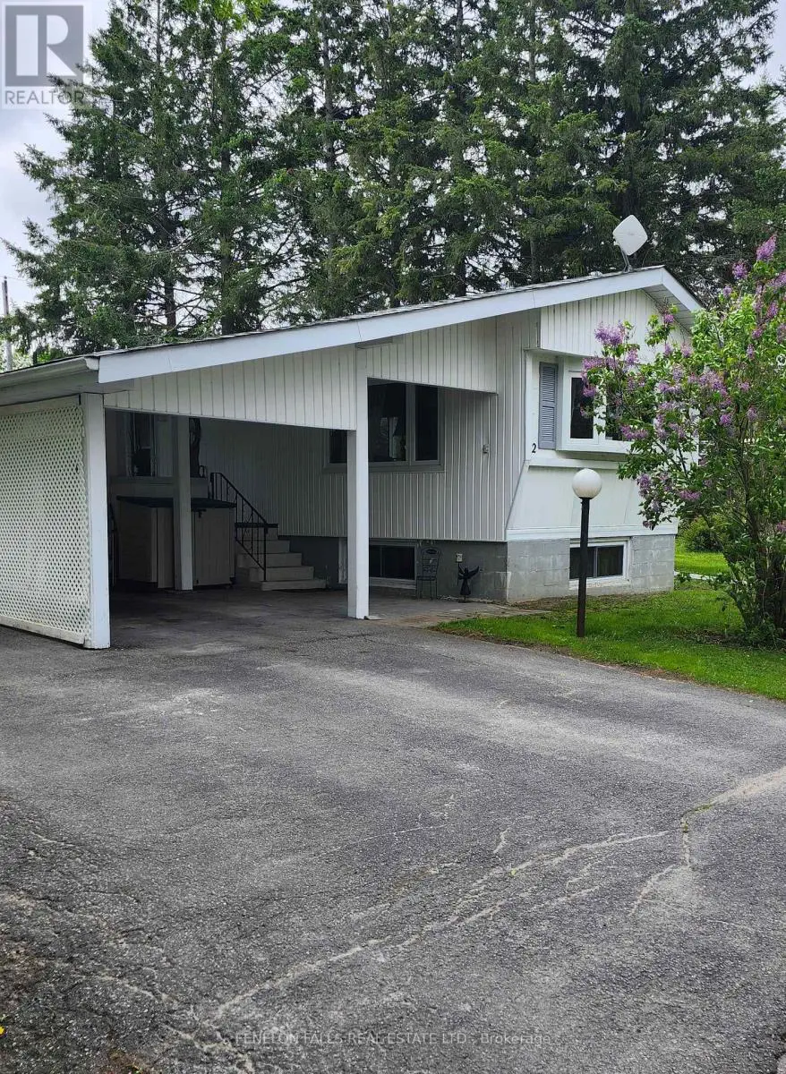 2 Park Crescent, Kawartha Lakes, Ontario  K9V 0H5 - Photo 1 - X12171784