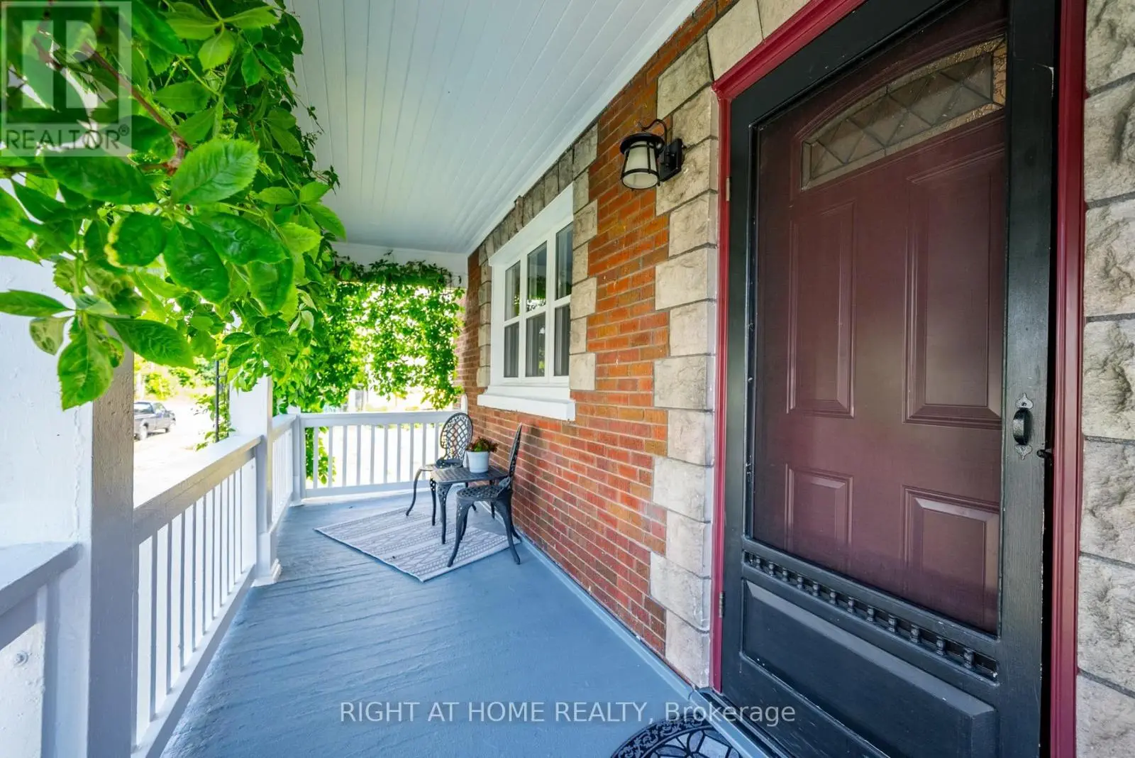739 Albert Street, Oshawa, Ontario  L1H 4T7 - Photo 3 - E12171896